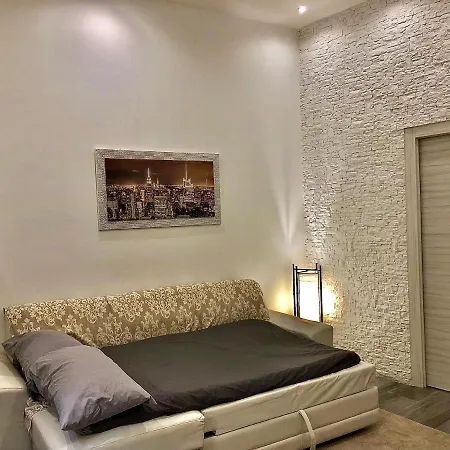 Stazione - Moderno - Netflix & Amazon Prime Video *